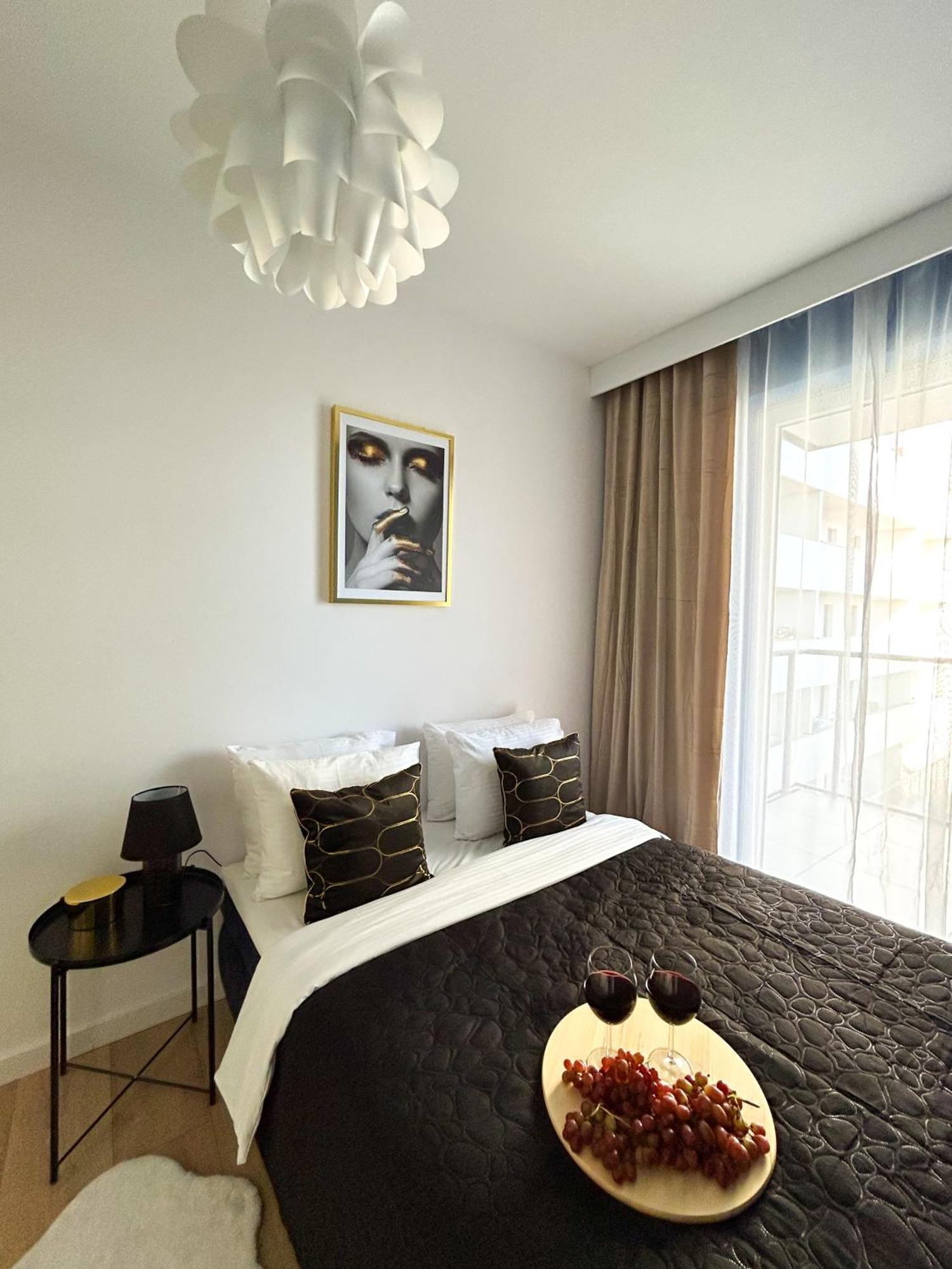 Lumina Stylish 3-Room Apart With Balcony Łódź Extérieur photo