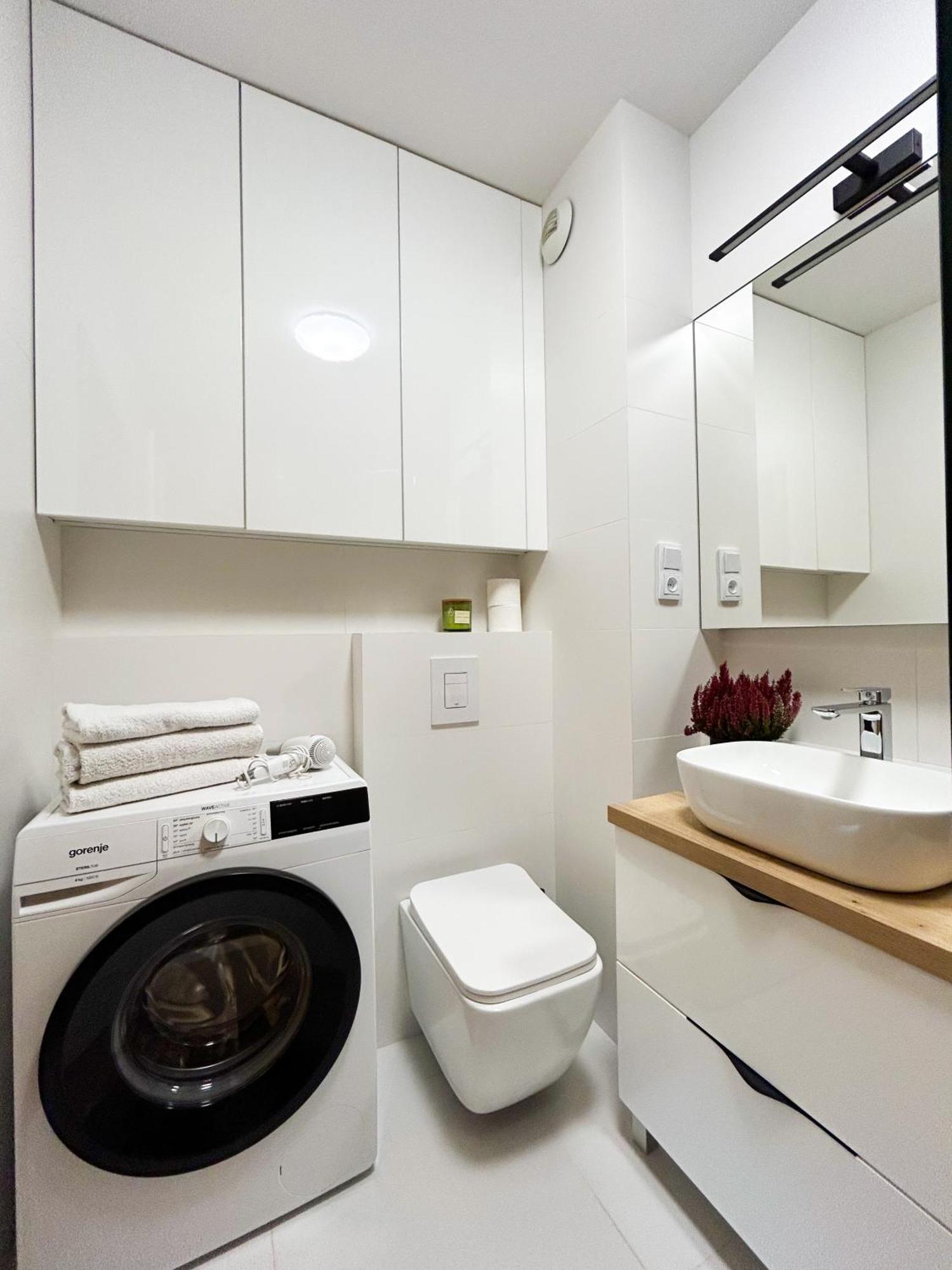 Lumina Stylish 3-Room Apart With Balcony Łódź Extérieur photo